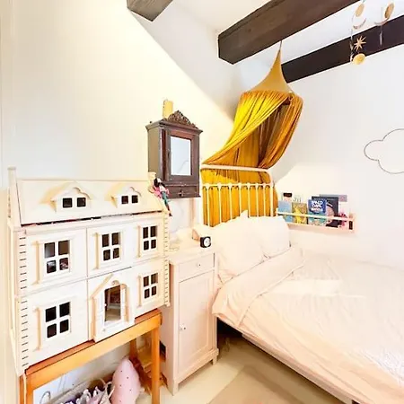 公寓 Luxurious Authentic 3br