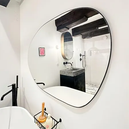 公寓 Luxurious Authentic 3br *